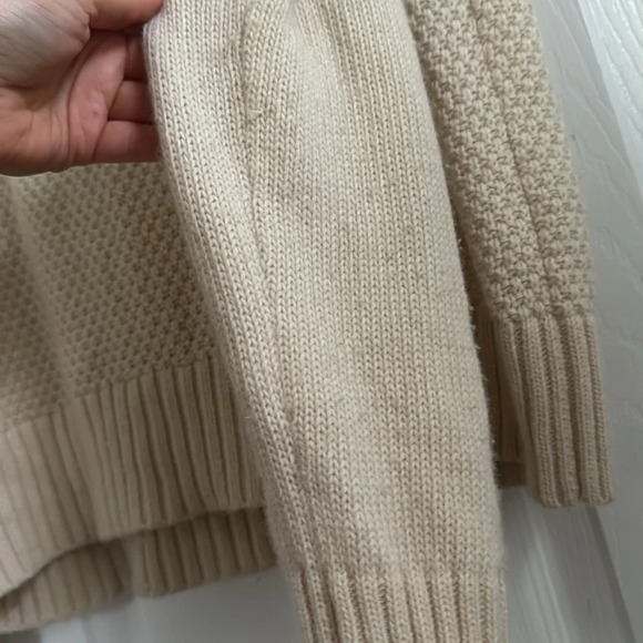 J.CREW Wool Cream Black Embellished Cable Knit Ruffle Turtleneck Sweater size S - Picture 7 of 7